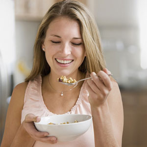 Why Breakfast Eaters Are More Active and Slimmer? Why Breakfast Eaters Are More Active and Slimmer?